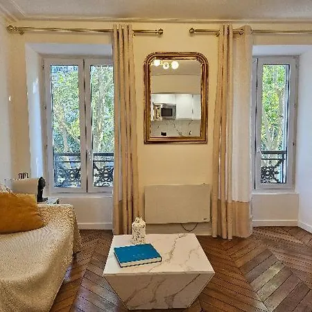 Entier, 2 Appartamento Parigi